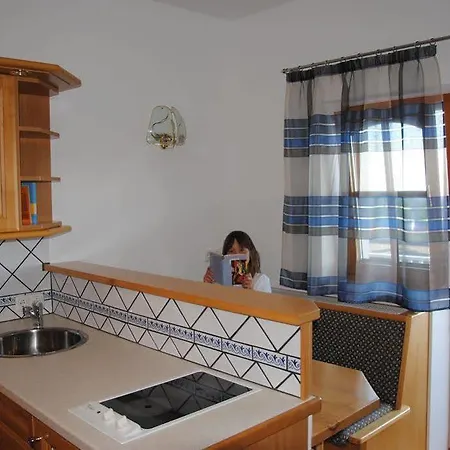 Pensjonat Gaestehaus Lang 3*