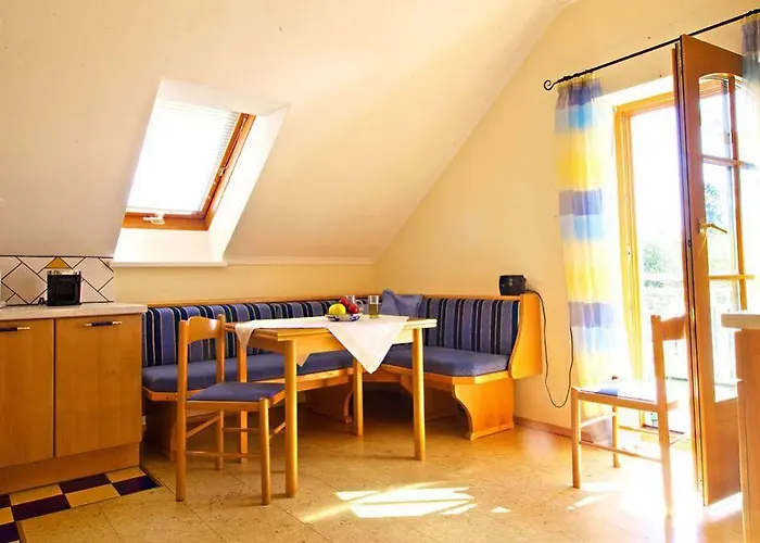 Gæstehus Gaestehaus Lang 4*